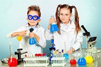 Làm sao giúp trẻ em yêu các môn khoa học?